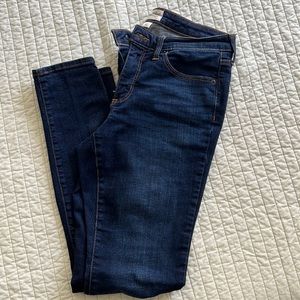 Universal Thread Dark Wash Jeans